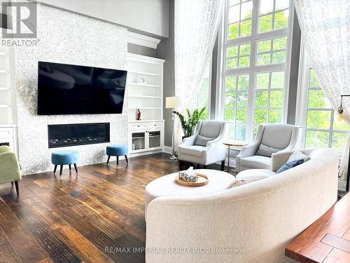 190 Angus Glen Boulevard, Markham, ON - Indoor Photo Showing Living Room With Fireplace