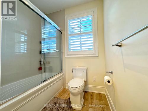 190 Angus Glen Boulevard, Markham, ON - Indoor Photo Showing Bathroom