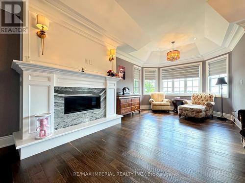 190 Angus Glen Boulevard, Markham, ON - Indoor Photo Showing Living Room With Fireplace