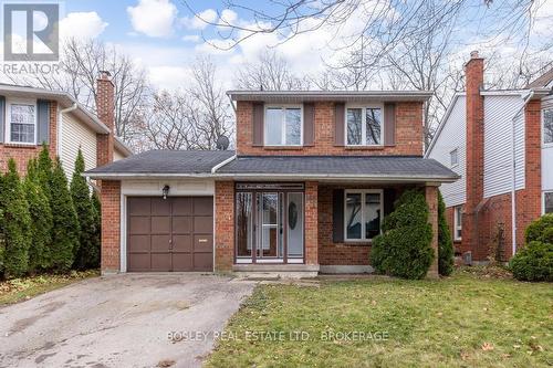 166 Chalmers Street, Oakville (1001 - Br Bronte), ON - Outdoor With Facade