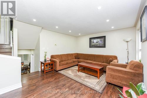 265 - 1601 Albion Road, Toronto, ON - Indoor Photo Showing Living Room