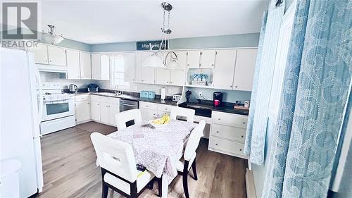 70 Main Street, Springdale, NL - Indoor Photo Showing Kitchen