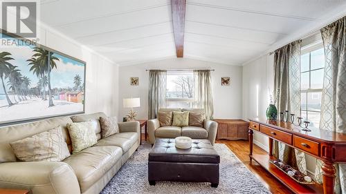 6 Fogwill Place, St. John'S, NL - Indoor Photo Showing Living Room