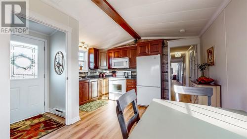 6 Fogwill Place, St. John'S, NL - Indoor Photo Showing Kitchen