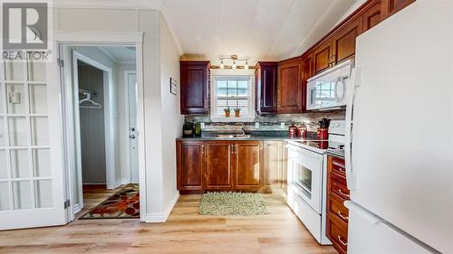 6 Fogwill Place, St. John'S, NL - Indoor Photo Showing Kitchen