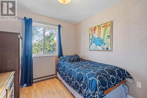 12 - 65 Dorchester Boulevard, St. Catharines (444 - Carlton/Bunting), ON - Indoor Photo Showing Bedroom