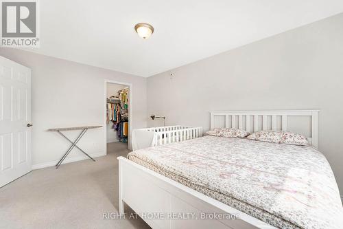 12 Streambank Street, Ottawa, ON - Indoor Photo Showing Bedroom