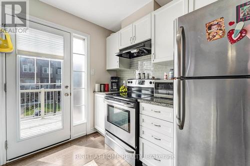 12 Streambank Street, Ottawa, ON - Indoor Photo Showing Kitchen With Stainless Steel Kitchen