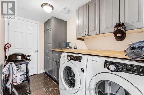 12 Streambank Street, Ottawa, ON - Indoor Photo Showing Laundry Room