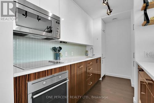 403 - 201 Parkdale Avenue, Ottawa, ON - Indoor Photo Showing Kitchen