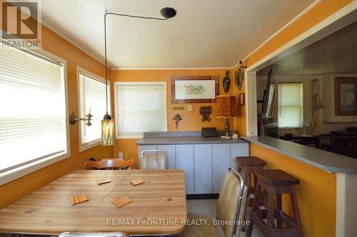 689 River Drive, Lanark Highlands, ON - Indoor Photo Showing Dining Room