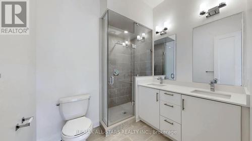 4 Lois Torrance Trail, Uxbridge, ON - Indoor Photo Showing Bathroom