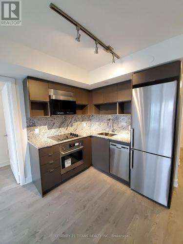 2419 - 9 Mabelle Avenue, Toronto, ON - Indoor Photo Showing Kitchen With Stainless Steel Kitchen With Upgraded Kitchen