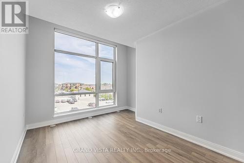 07 - 100 Dufay Road, Brampton, ON - Indoor Photo Showing Other Room