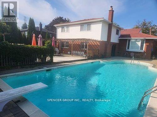 1856 Briarcrook Crescent, Mississauga, ON - Outdoor With In Ground Pool