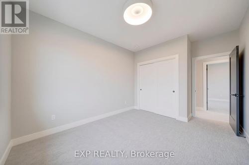 8 - 24 Grapeview Drive, St. Catharines (453 - Grapeview), ON - Indoor Photo Showing Other Room