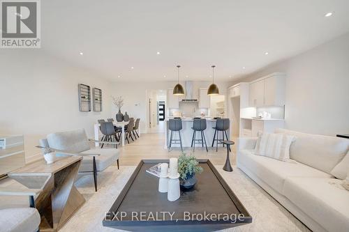 14 - 24 Grapeview Drive, St. Catharines (453 - Grapeview), ON - Indoor Photo Showing Living Room