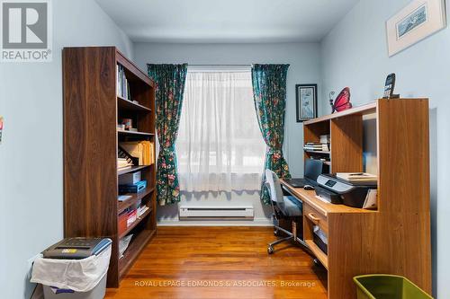 499 Howe Street, Pembroke, ON - Indoor Photo Showing Office