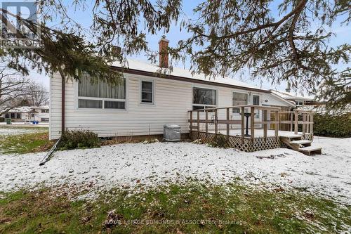 499 Howe Street, Pembroke, ON - Outdoor With Deck Patio Veranda