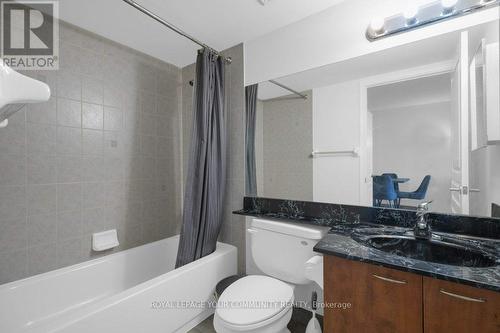 Ph07 - 310 Red Maple Road, Richmond Hill, ON - Indoor Photo Showing Bathroom