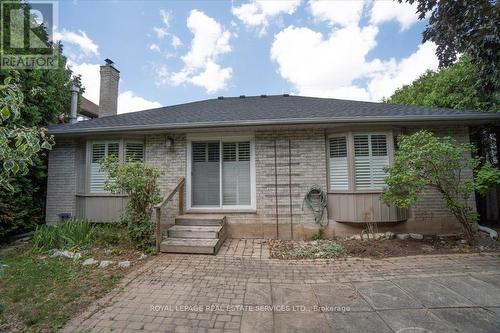 172 River Oaks Boulevard E, Oakville, ON - Outdoor