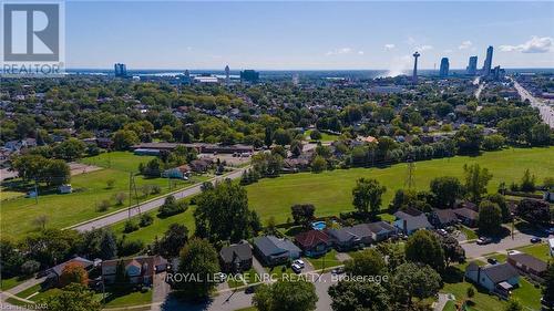 5396 Alexander Crescent, Niagara Falls, ON - Outdoor With View