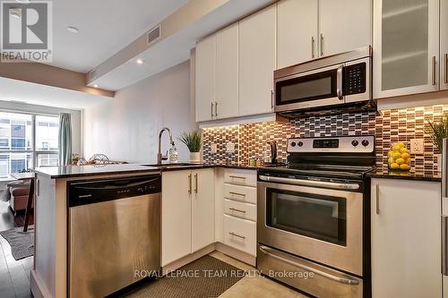 2804 - 242 Rideau Street, Ottawa, ON - Indoor Photo Showing Kitchen With Stainless Steel Kitchen With Upgraded Kitchen