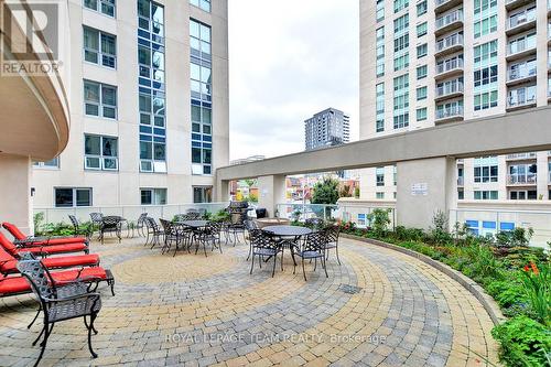 2804 - 242 Rideau Street, Ottawa, ON - Outdoor