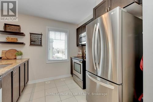 529 Snow Goose Street, Ottawa, ON - Indoor Photo Showing Kitchen