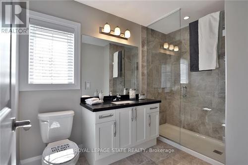 1 Garlent Avenue W, Hamilton, ON - Indoor Photo Showing Bathroom