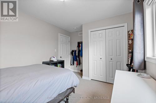 1550 Albany Drive, Kingston (City Northwest), ON - Indoor Photo Showing Bedroom