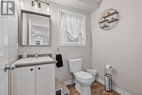 1550 Albany Drive, Kingston (City Northwest), ON - Indoor Photo Showing Bathroom