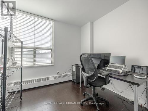 407 - 5 Vicora Linkway, Toronto, ON - Indoor Photo Showing Office