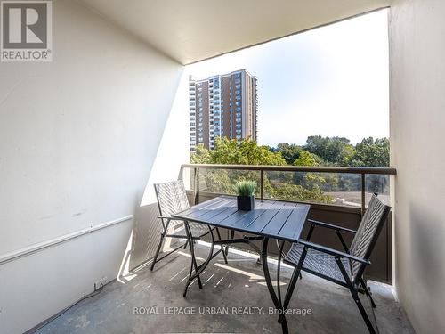 407 - 5 Vicora Linkway, Toronto, ON - Outdoor With Balcony With Exterior