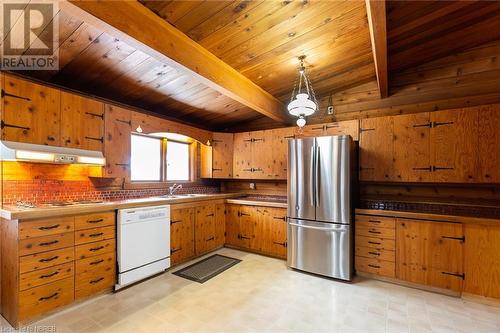 50 Besserer Road, North Bay, ON - Indoor Photo Showing Kitchen