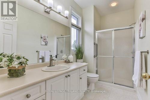 533 Mcgarrell Place, London, ON - Indoor Photo Showing Bathroom