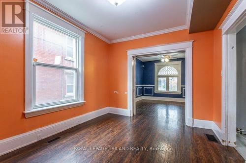 35 Metcalfe Street, St. Thomas, ON - Indoor Photo Showing Other Room