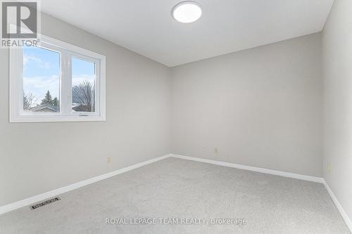 25 Long Gate Court, Ottawa, ON - Indoor Photo Showing Other Room