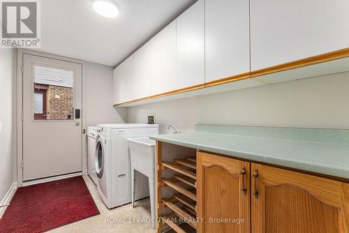 25 Long Gate Court, Ottawa, ON - Indoor Photo Showing Laundry Room