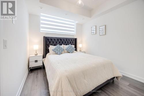 31 - 851 Sheppard Avenue W, Toronto, ON - Indoor Photo Showing Bedroom