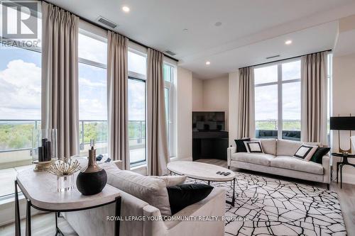 Ph 706 - 11782 Ninth Line, Whitchurch-Stouffville, ON - Indoor Photo Showing Living Room