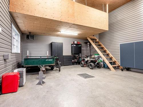 Garage - 244 Rue Hélène, Stoke, QC - Indoor Photo Showing Other Room