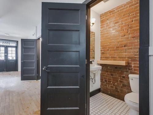 Powder room - 2035 Rue Wellington, Montréal (Le Sud-Ouest), QC 