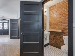 Powder room - 