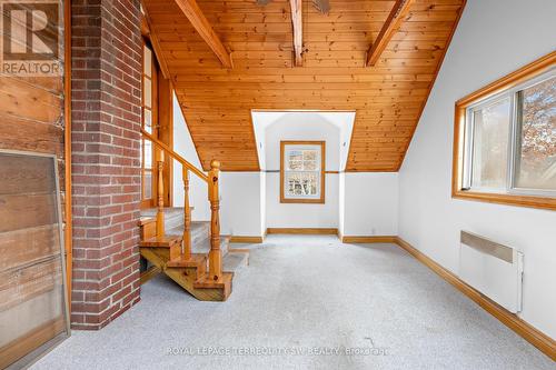 15 Farnsworth Drive, Toronto, ON - Indoor Photo Showing Other Room