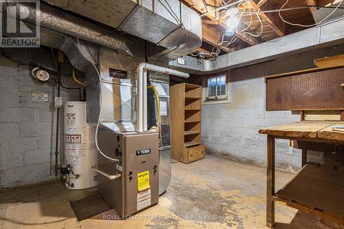 15 Farnsworth Drive, Toronto, ON - Indoor Photo Showing Basement