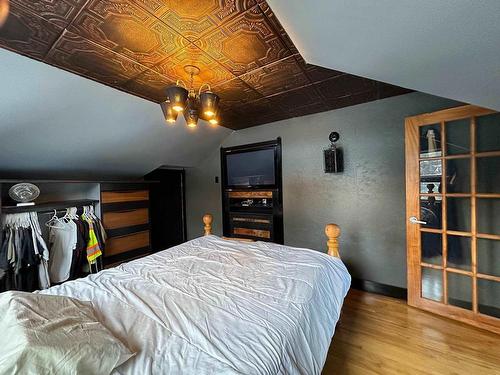 3080 20Th Side Road, Thunder Bay, ON - Indoor Photo Showing Bedroom