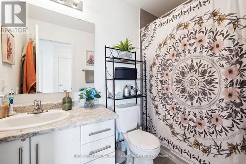 61 - 590 North Service Road, Hamilton, ON - Indoor Photo Showing Bathroom