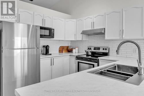 1037 Rainbow Crescent, Kingston (Kingston East (Incl Barret Crt)), ON - Indoor Photo Showing Kitchen With Double Sink With Upgraded Kitchen