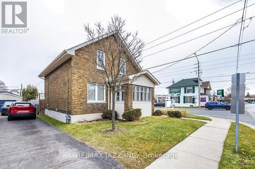 41 Warren Avenue, Oshawa (Mclaughlin), ON 